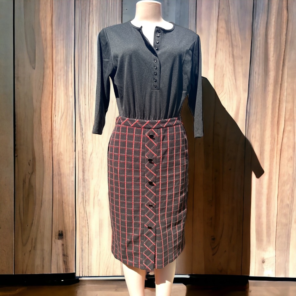 Ann Taylor Plaid Tweed Pencil Midi Skirt Black Red Button Detail Size M - Picture 2 of 10